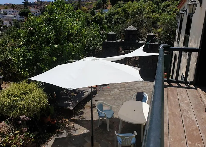 Grosse Finca 19Jh, Pool, Terrasse, Nahe Santa Cruz